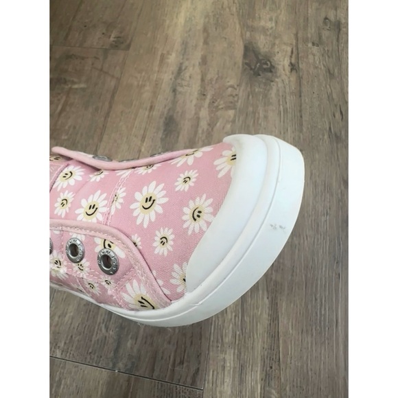 Kids Blowfish Malibu Pink floral print sneakers - Picture 3 of 4